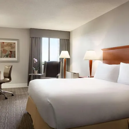 Doubletree By Hilton Minneapolis Park Place-3