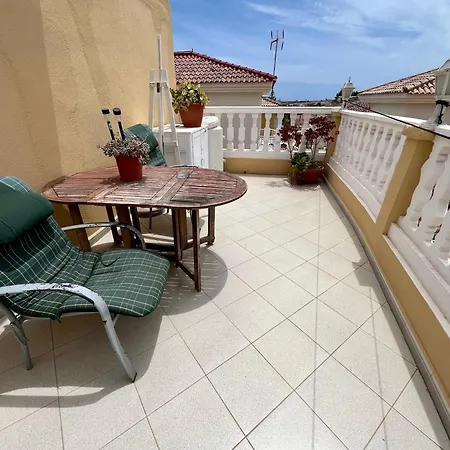 Flora B&B - Rooms in Privat Home Habitaciones en una casa privada-2