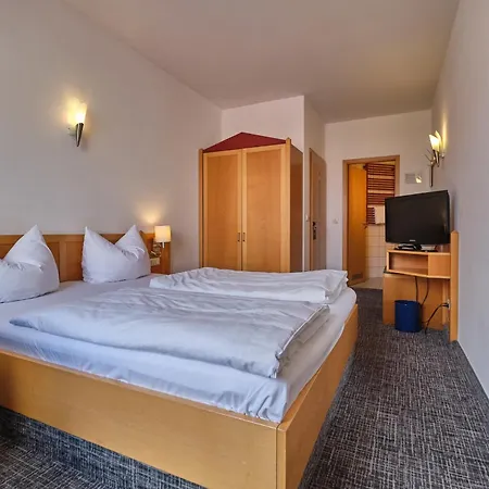 Hotel Roter Hahn-3