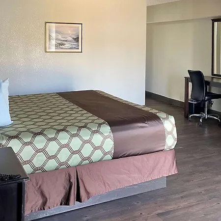Rodeway Inn Georgetown-3