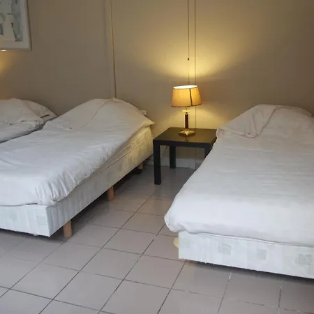 Ambassador Suites Antwerp-3