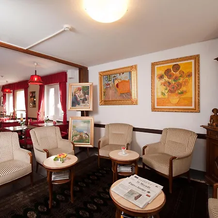 Hotel Dischma - FREE BUS AND TRAIN TICKET-3