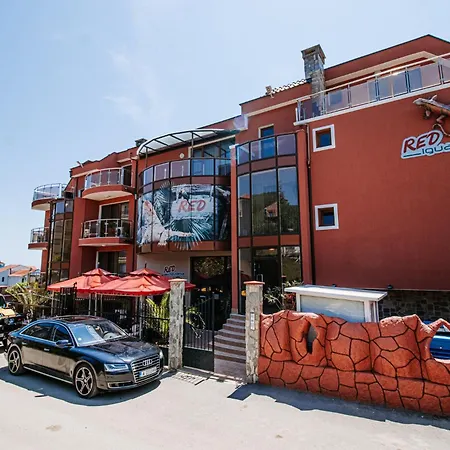 Red Iguana Hotel-3