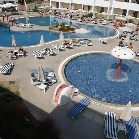 Matina Pefkos Aparthotel-3