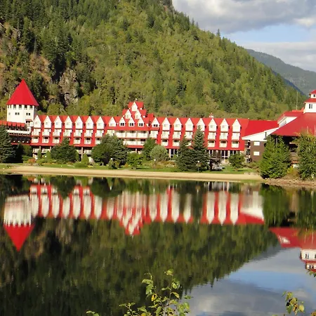 Three Valley Lake Chateau-2