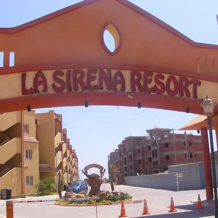 La Sirena Hotel & Resort - Families Only-3