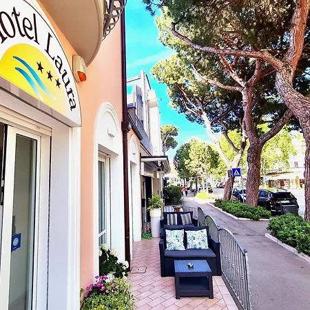 Hotel Laura-3