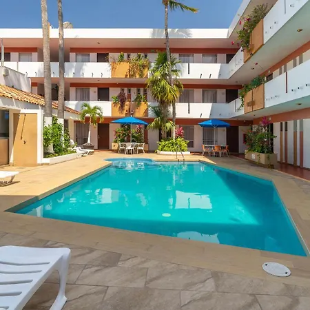 Hotel Azteca Inn-3
