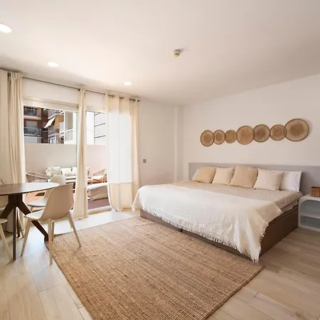 Aparthotel Centric-3