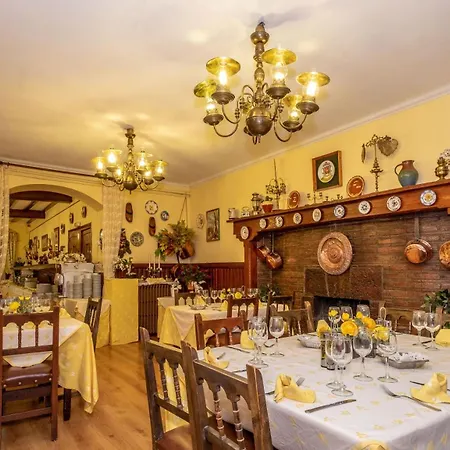 Hotel Adsera-3
