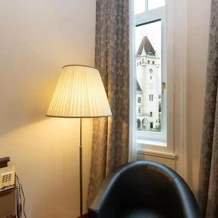 Hotel Viktoria Schoenbrunn-3