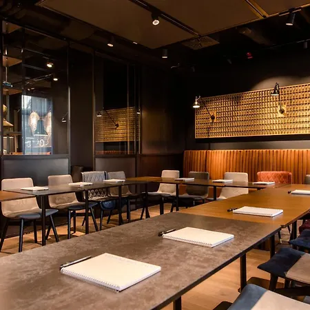 Motel One Stuttgart-Feuerbach-2