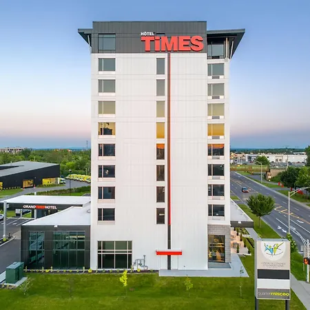 Grand Hotel Times Levis-3