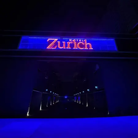 Motel Zurich 2-3