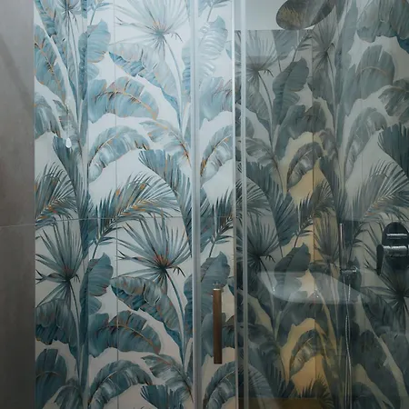 Otis Rooms-3