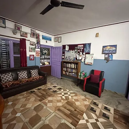 Hotel Harmony-2