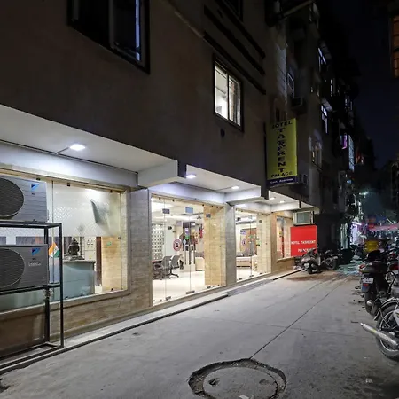 Hotel Tashkent Palace - Budget Friendly, Near R K Ashram Metro Station-2