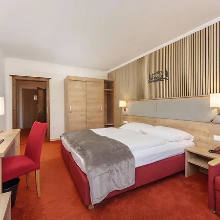 Hotel Gasthof Kirchenwirt-3