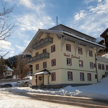 Pension Edelweiss - Bergdorf Gargellen 1423m - Park, Sleep&Hike-3