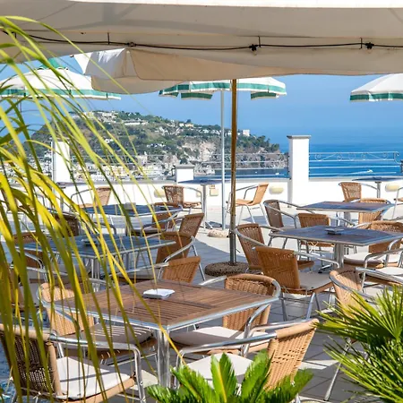 Hotel Bel Tramonto-3