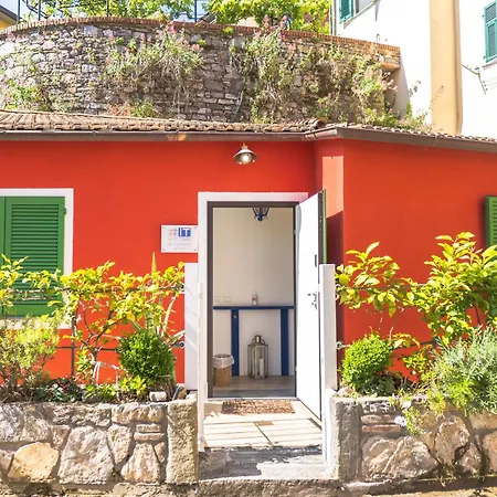 About Italy Holiday Rooms And Apartments-2
