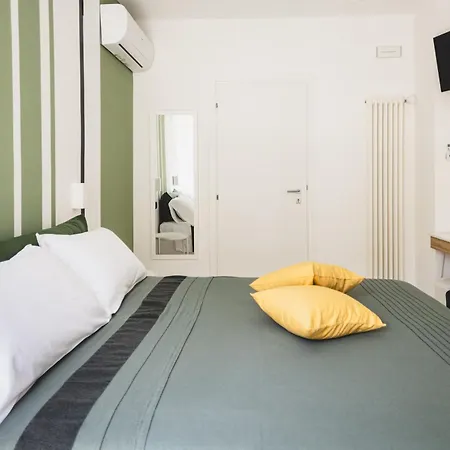 Piazza Verdi B&B-3