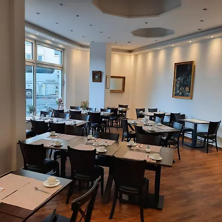 Hotel Residenz Duesseldorf-3