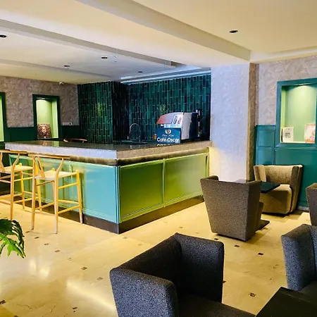Oscar Hotel-2