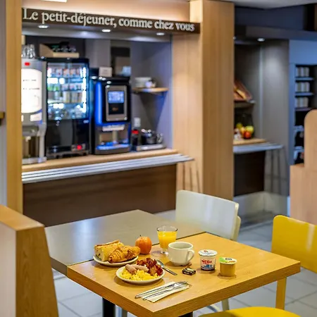 B&B HOTEL Bordeaux Lormont-3