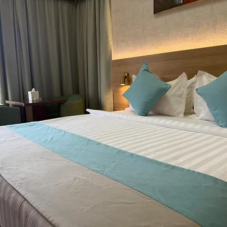 Strand Hotel-2