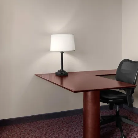 Larkspur Landing Extended Stay Suites Hillsboro-2
