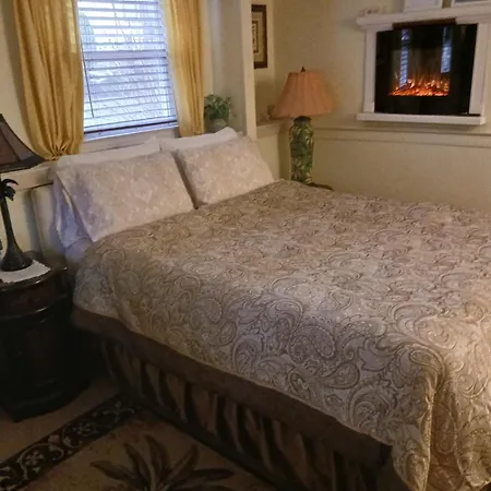 Water View Mini Suite-3