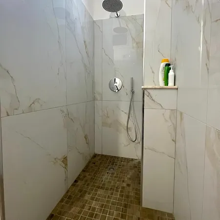 Casa Marzio Apartments-3
