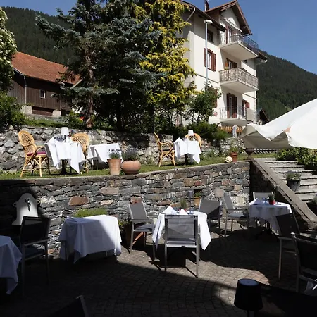Hotel Piz Mitgel-2