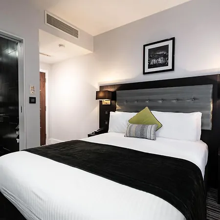 The W14 Kensington-2