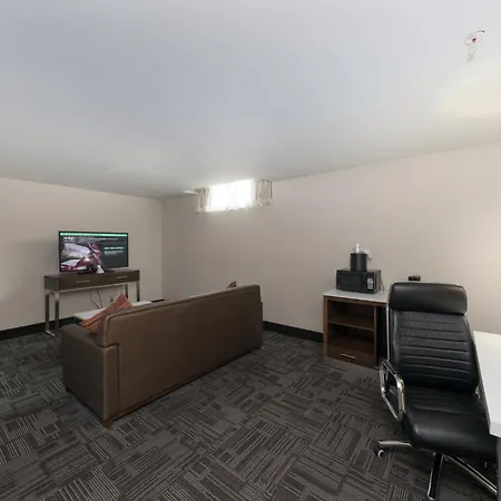 Holiday Inn Brookfield - Milwaukee By Ihg-2