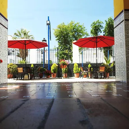 Hostal El Faro-3