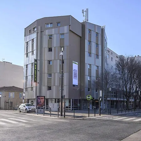 B&B HOTEL Nîmes Centre Arènes-2