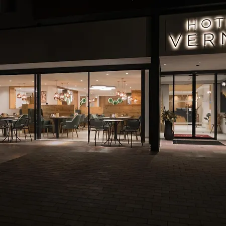 Hotel Vernel-3