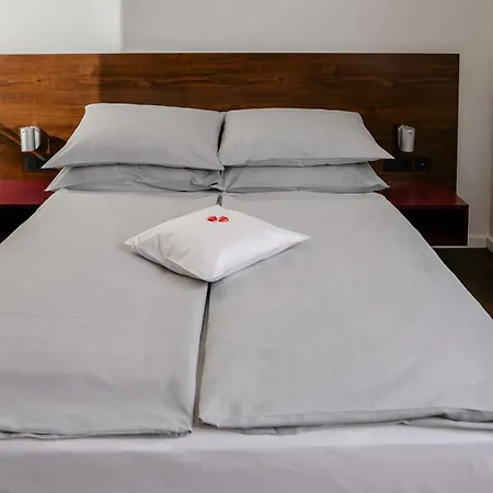Auszeit Hotel Duesseldorf - Das Fruehstueckshotel-3