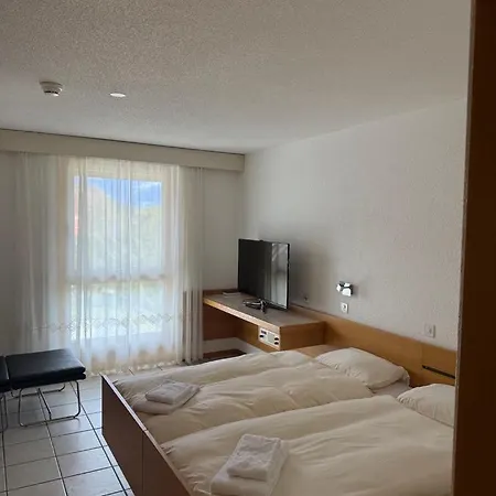 Hotel Lötschberg-3
