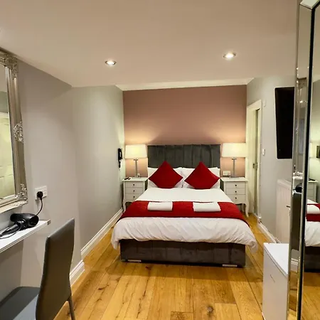 Classic Hyde Park Hotel-3