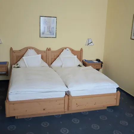 Hotel Alpha-3