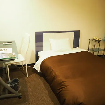 Grampus Inn Osaka Namba-3