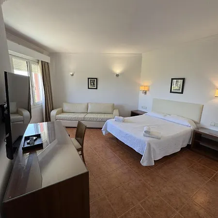 Hotel Las Camelias-2