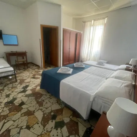 Hotel Mercede 2-2
