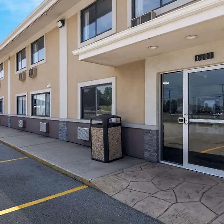 Suburban Studios Portage-3