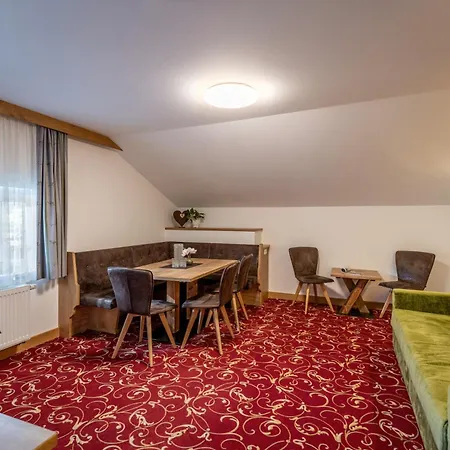 Hotel Apart Garni Heisenhof-3