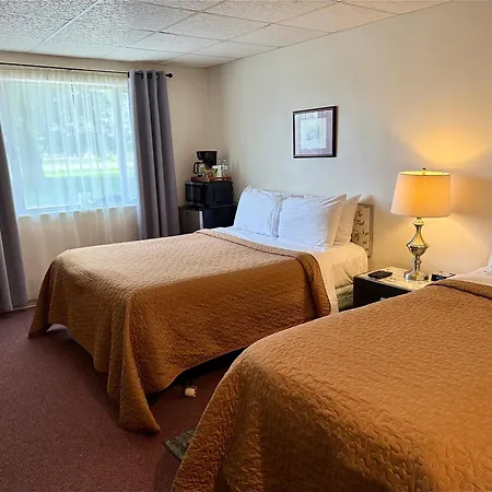Skaneateles Inn On 20-3