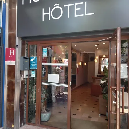 Hotel Modern Est-2
